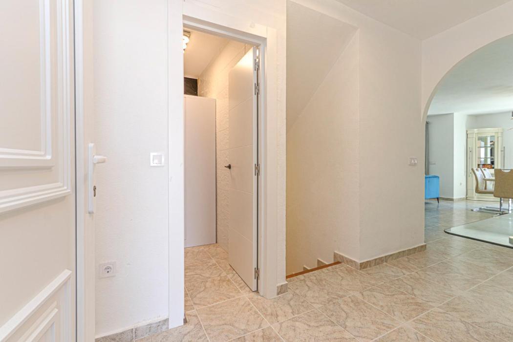 Presidential Suite Villamartin Plaza Av Brisas 67 Alicante Eksteriør bilde