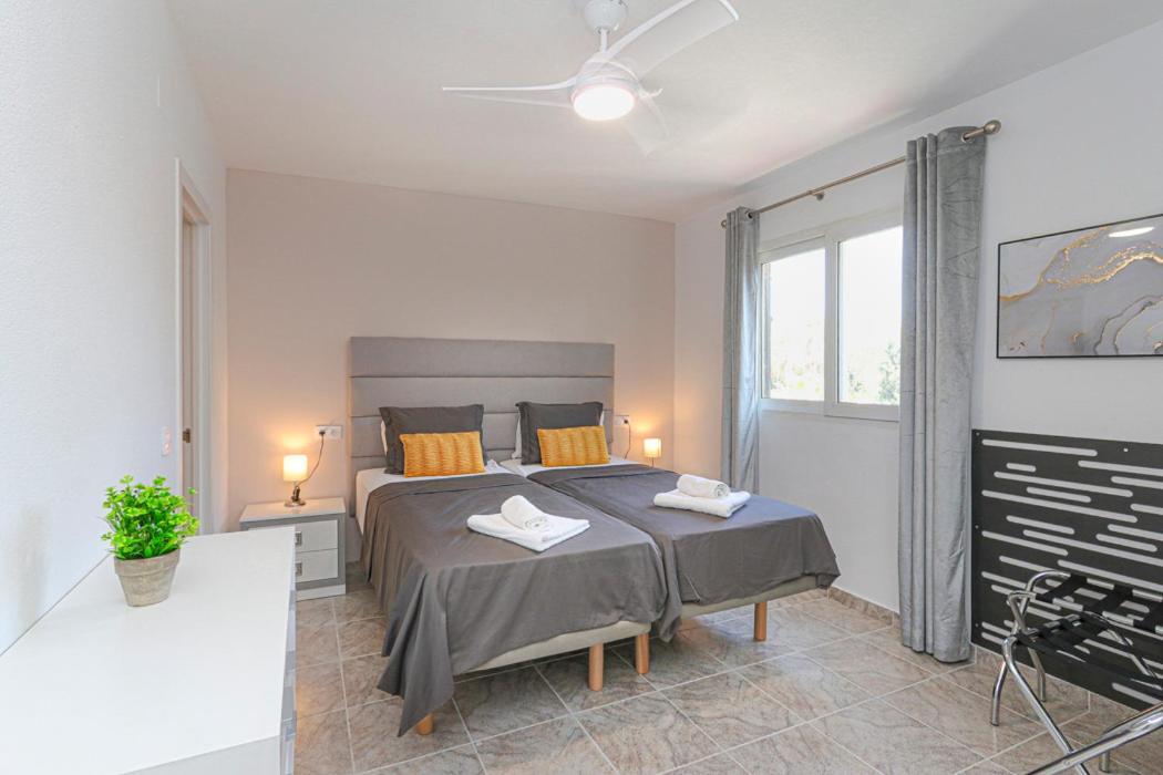 Presidential Suite Villamartin Plaza Av Brisas 67 Alicante Eksteriør bilde